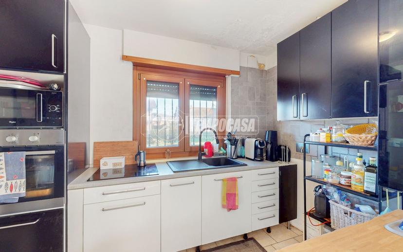 Villa in Via Merlino 2/4, Sangano — foto 3 di 5