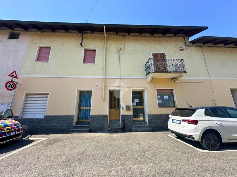 Casa indipendente in Via Roma 45, Tronzano Vercellese — foto 2 di 5