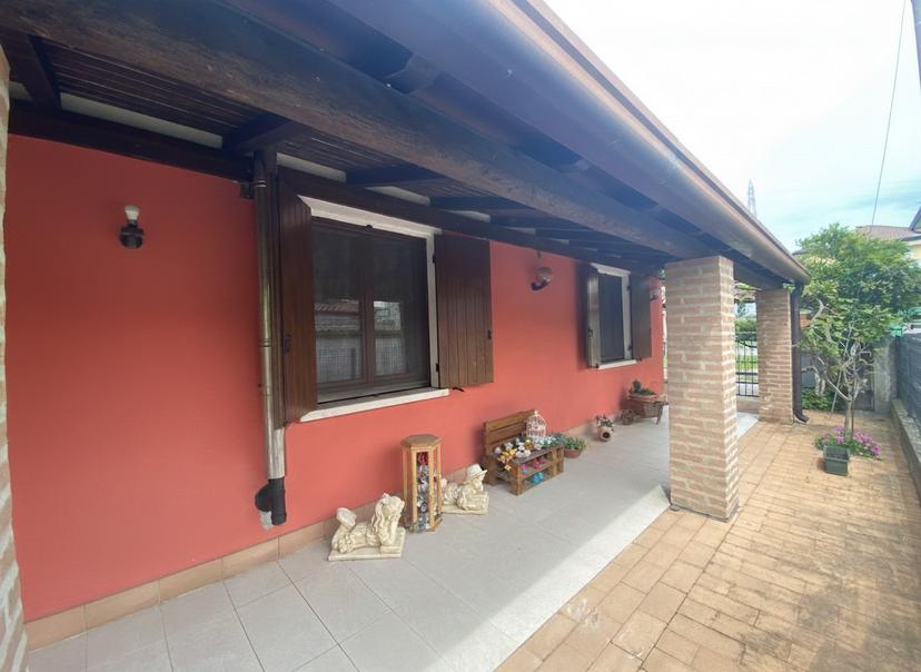 Casa indipendente in Via Messina, Porto Tolle — foto 3 di 5