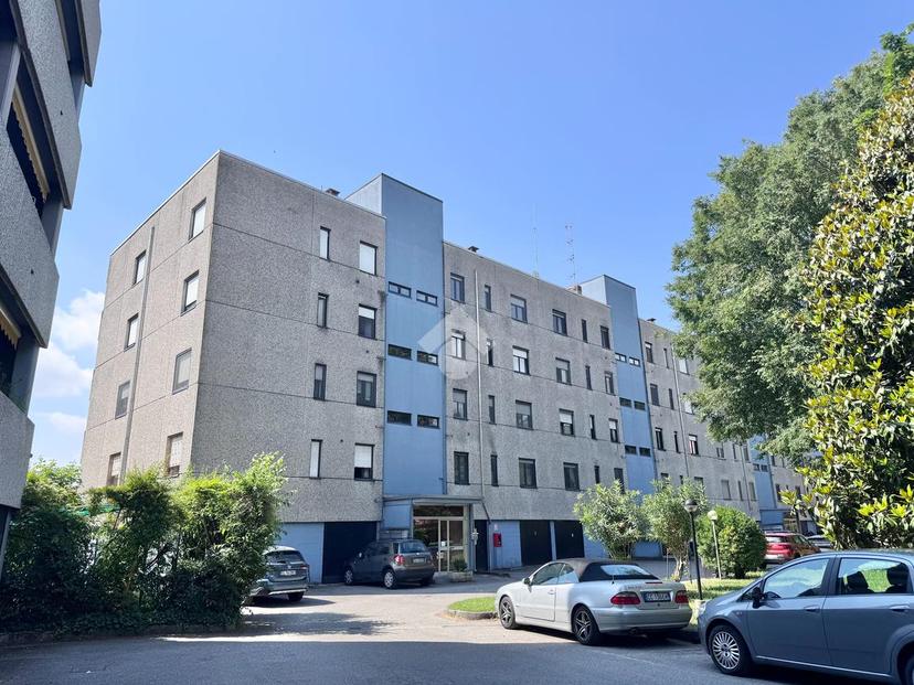 Trilocale in Via F. Turati 25, Binasco — foto 5 di 5