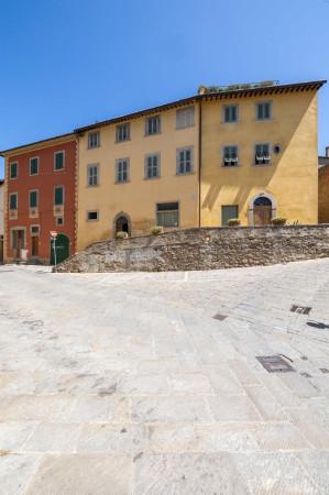 Terratetto unifamiliare in Piazza Sant'Agostino, Castiglion Fiorentino — foto 2 di 5