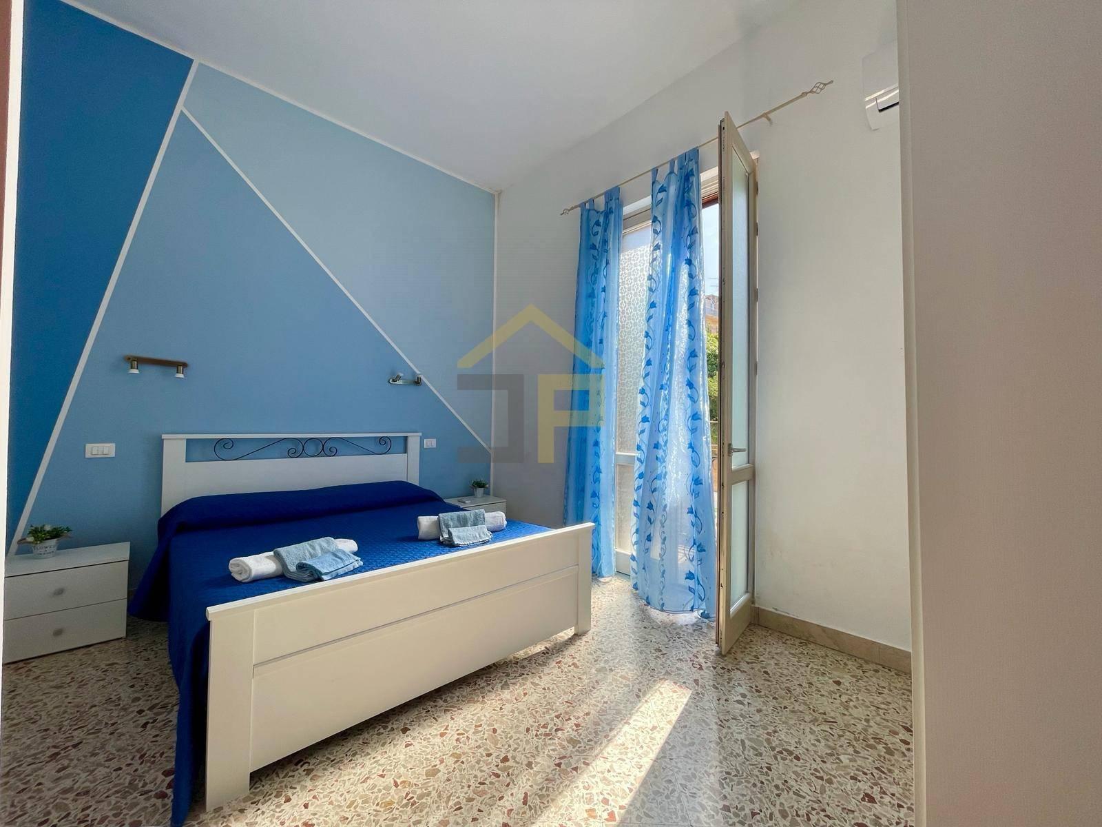 Casa indipendente in Via Enna 4, Castellammare del Golfo