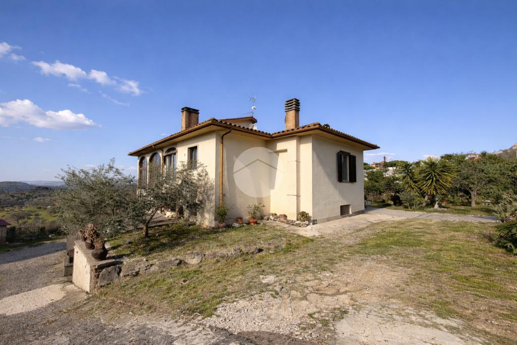 Villa in Viale Veneto Lotti, Magliano Sabina