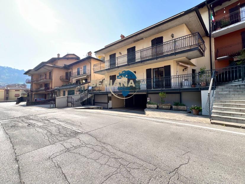 Trilocale in Via Brennero, Leffe — foto 2 di 5