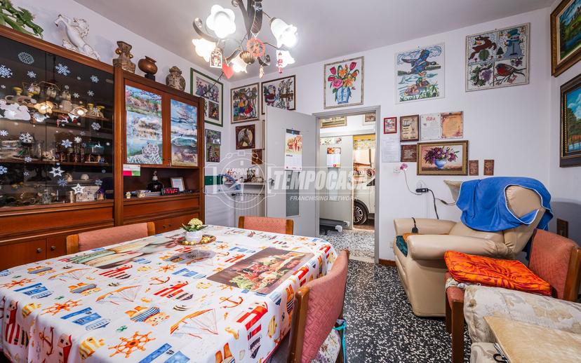 Bilocale in Viale Repubblica 26, Correggio — foto 2 di 5