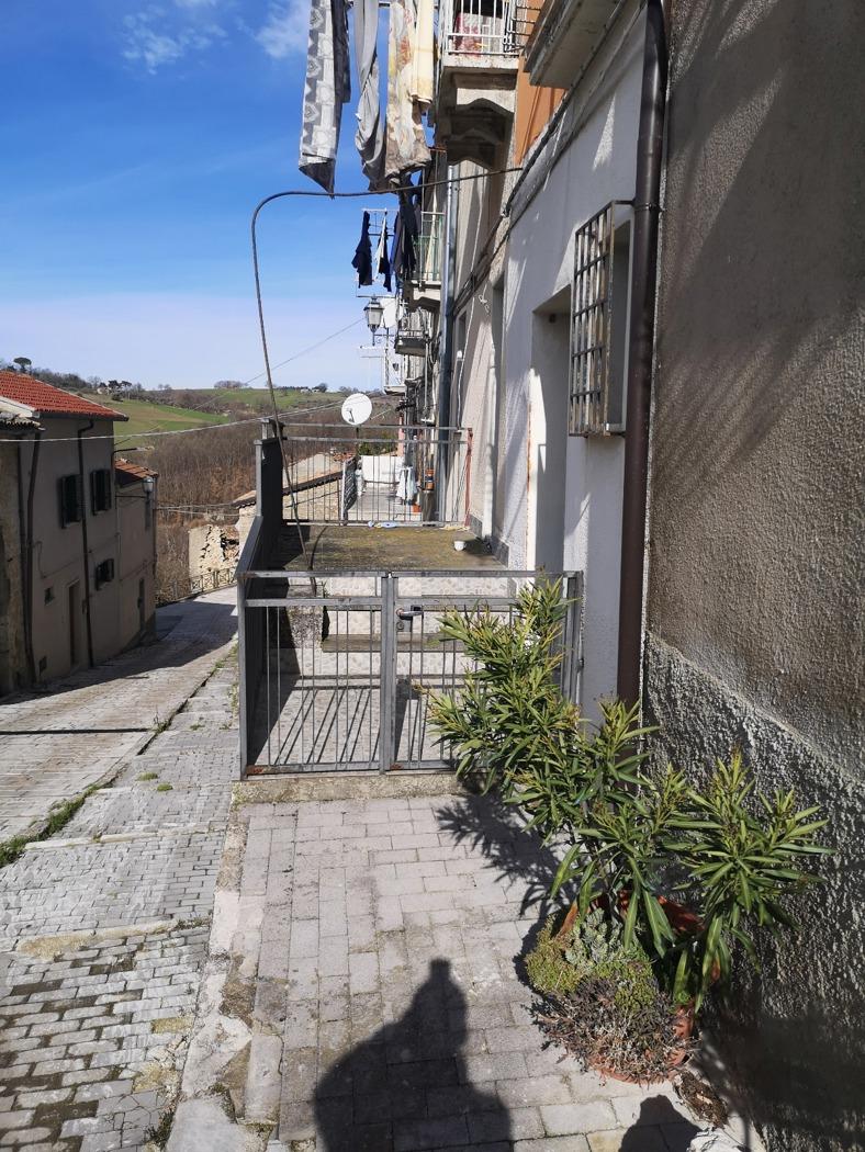 Quadrilocale in Via Campobasso 10, Jelsi — foto 4 di 5