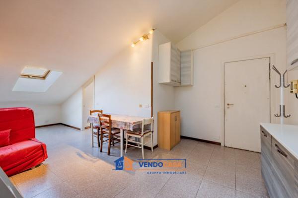 Trilocale in Via Alessandro Manzoni 30, Albisola Superiore — foto 3 di 5