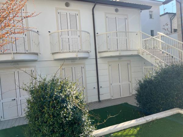 Trilocale in Viale Virgilio Marone Publio, Riccione