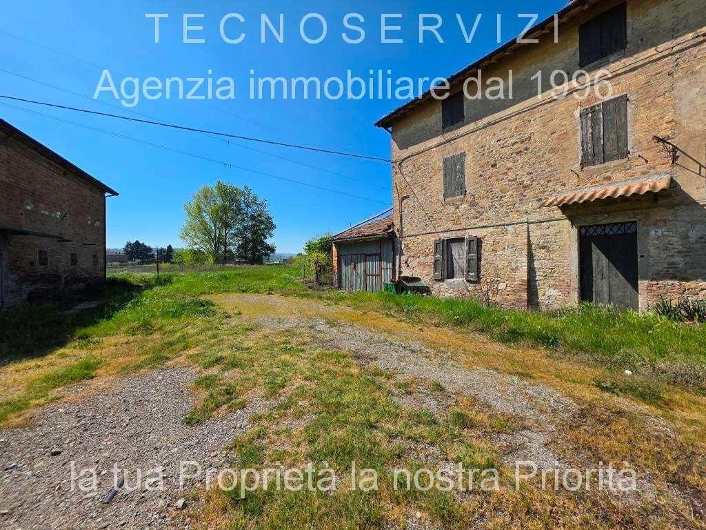 Porzione di casa in Via Confine 2, Savignano sul Panaro