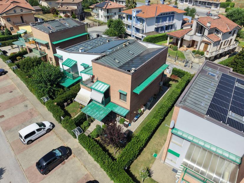 Villa a schiera in Via Pietro Micca 15, Carrù — foto 4 di 5