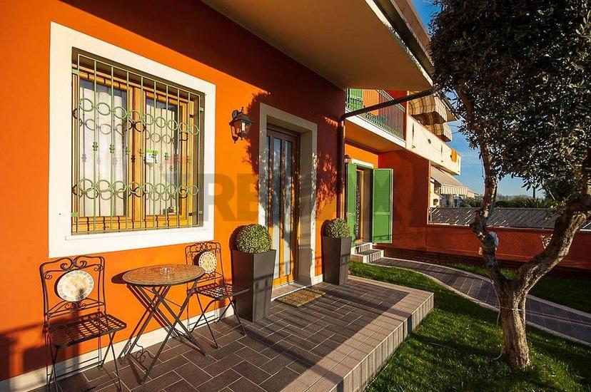 Villa, Camaiore