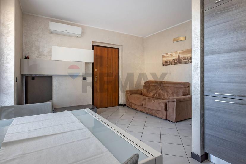 Trilocale in Via Pastrengo 27, Fagnano Olona — foto 2 di 5