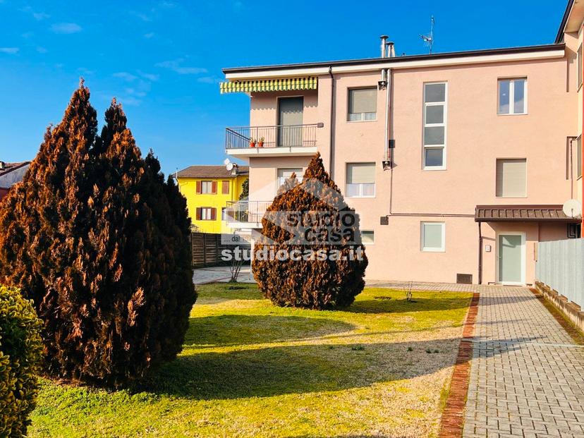 Trilocale in Via Europa, Bagnolo Cremasco