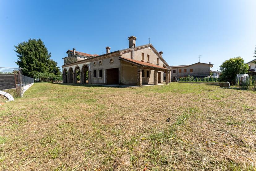Villa in Via 8 Marzo, Snc, Campolongo Maggiore — foto 3 di 5