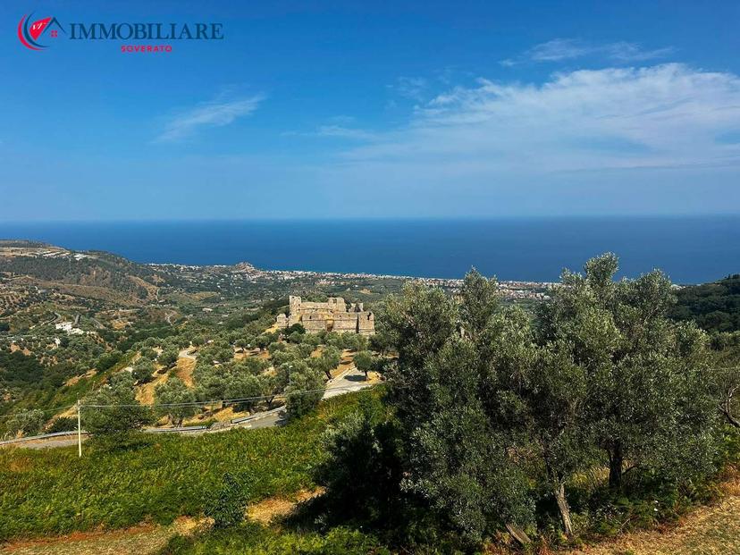 Villa unifamiliare, Gasperina — foto 3 di 5