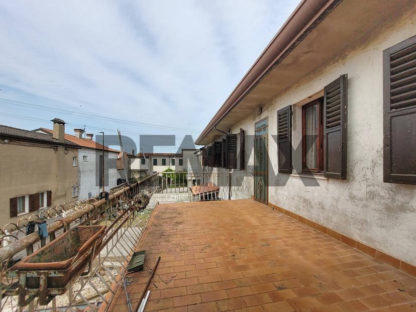 Villa a schiera, Mira — foto 3 di 5