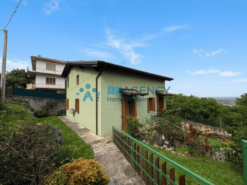 Casa indipendente, Costabissara