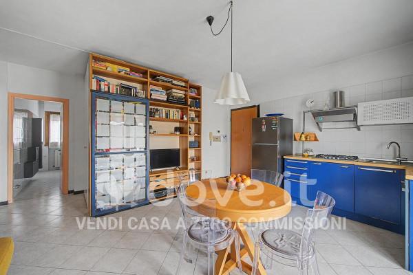 Trilocale in Via Marconi 1/B, Carmignano — foto 3 di 5