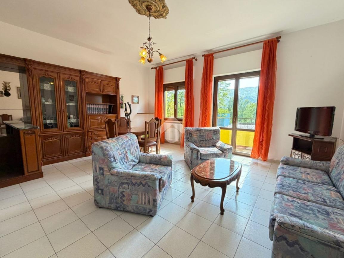 Quadrilocale in Via San Carlo 9, Monte Marenzo