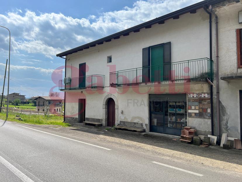 Trilocale in Contrada Cortesano Snc, Faicchio — foto 5 di 5