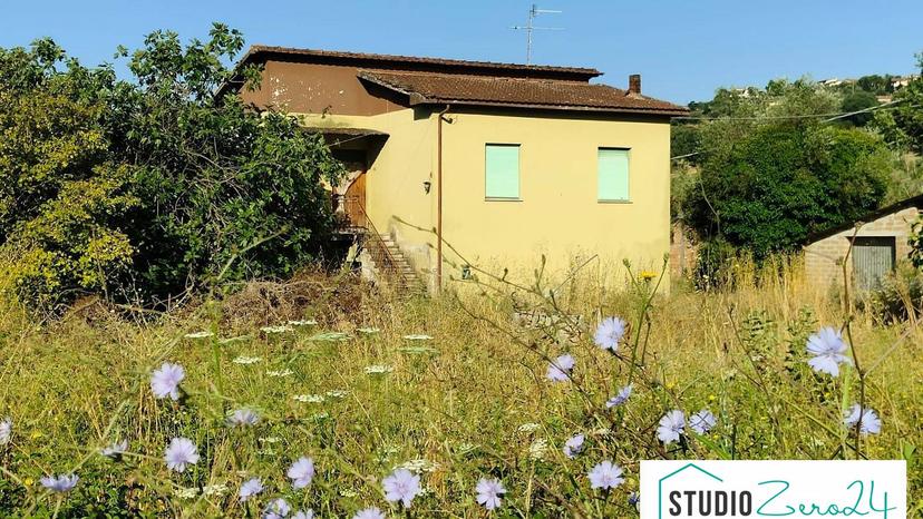 Casa indipendente in Rimembranze 22, Amelia