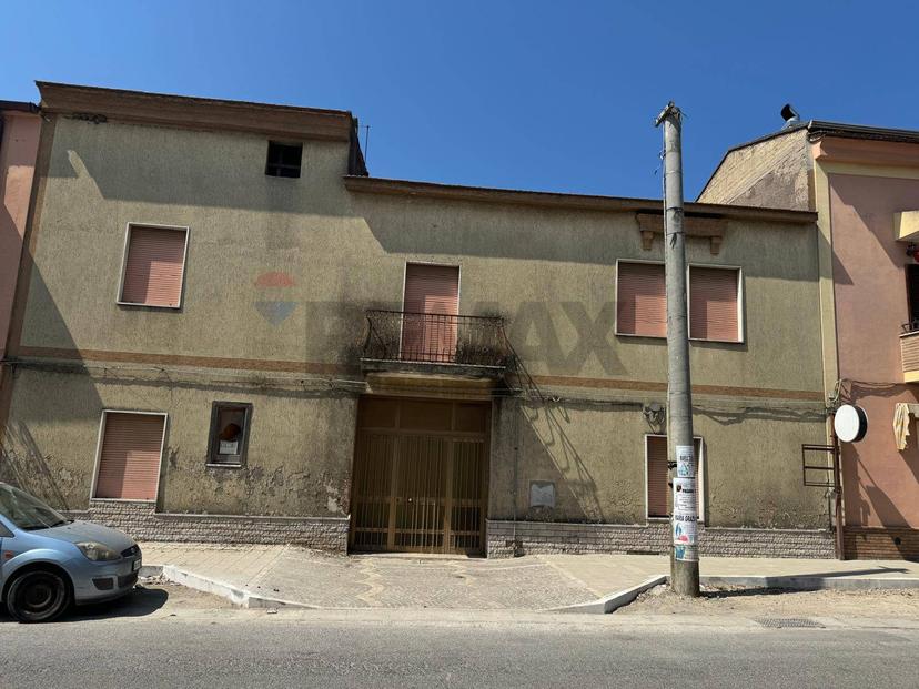 Casa indipendente, Carinola