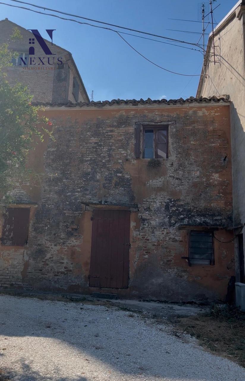 Villa a schiera in Via Strada Piagge, 114, San Costanzo — foto 2 di 5