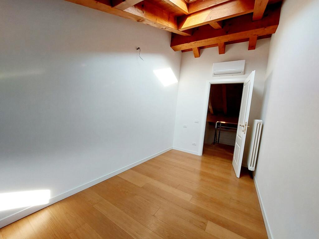 Quadrilocale, Asolo