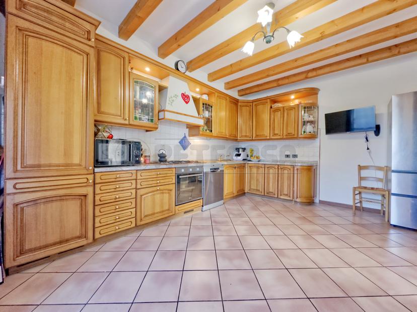 Appartamento in Via dei Trozi 19, Montecchio Maggiore — foto 4 di 5
