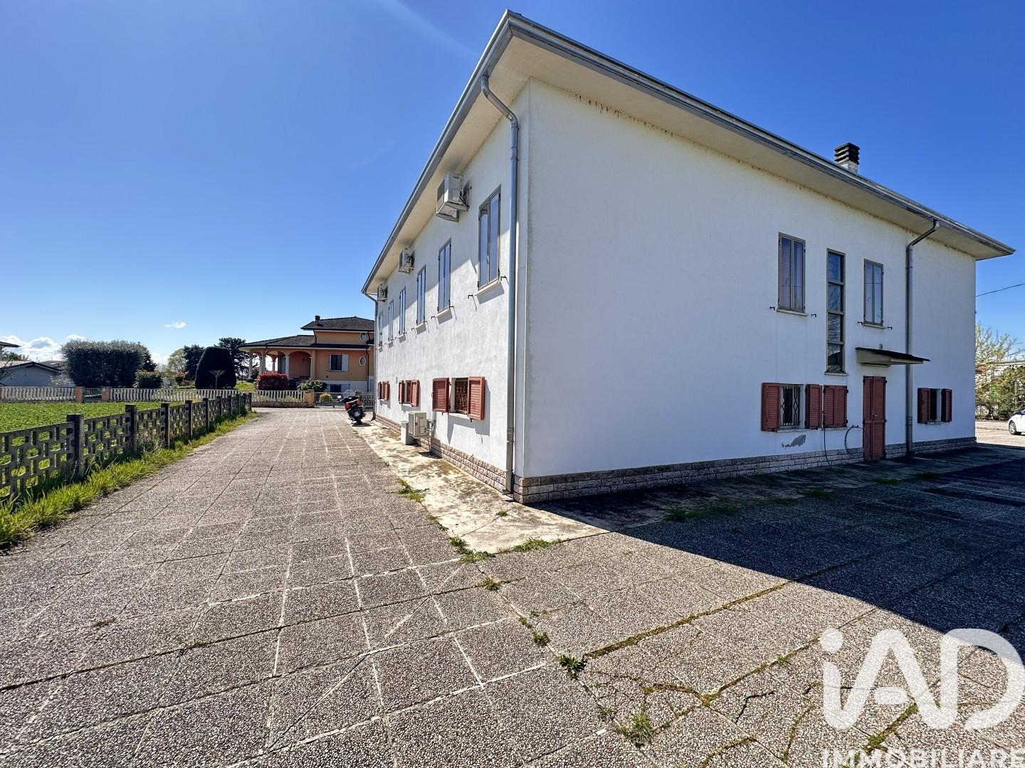 Villa in Via Cantone Vecchia 7, San Giovanni del Dosso