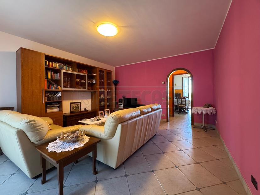 Villa a schiera in Via Novella, Casaletto Ceredano — foto 2 di 5