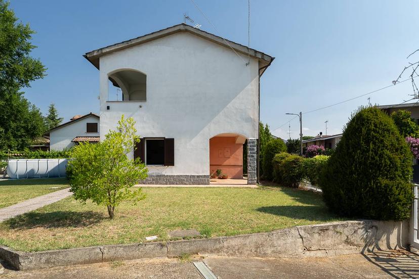 Villa in Strada Valle, Voghera — foto 4 di 5