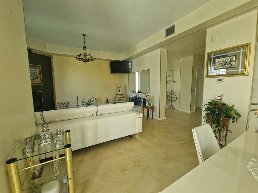Villa in Viale Cavour, Desenzano del Garda — foto 2 di 5