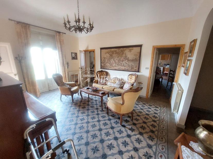 Villa in Via Stretto Fontana, Monforte San Giorgio — foto 4 di 5