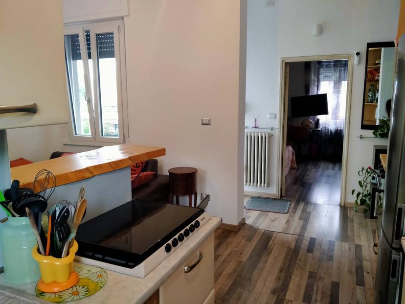 Villa in Piave 134, Azzate — foto 4 di 5