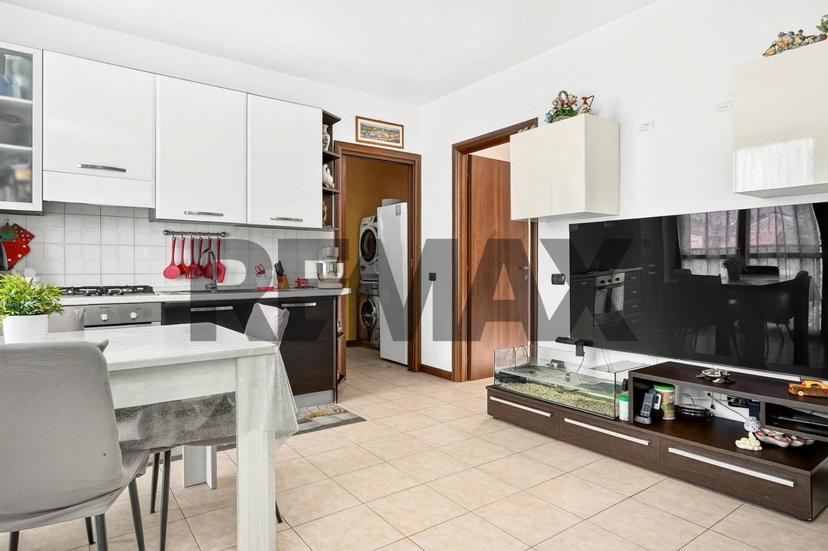 Trilocale in Via Aurelio dell\'Acqua 11, Uboldo — foto 4 di 5