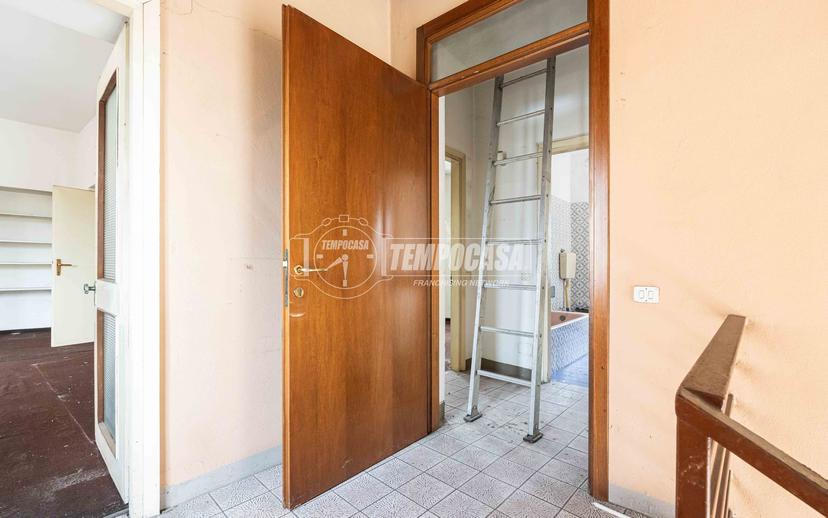 Casa colonica in Via Diaz 7, Anzano del Parco — foto 4 di 5
