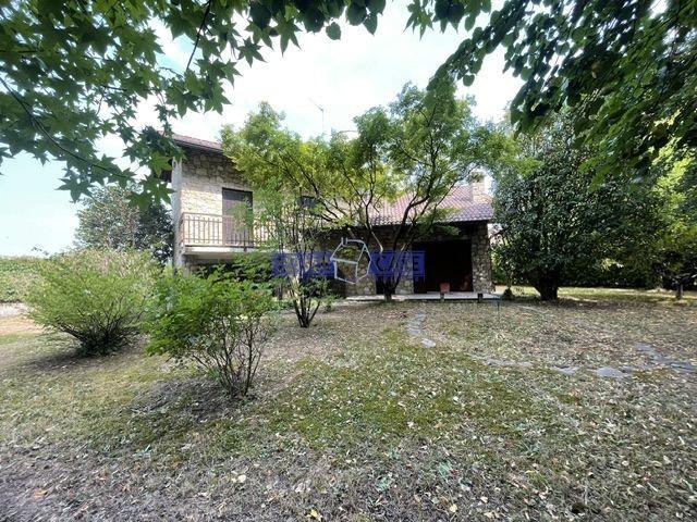 Villa in Via Osnago 28, Lomagna — foto 4 di 5