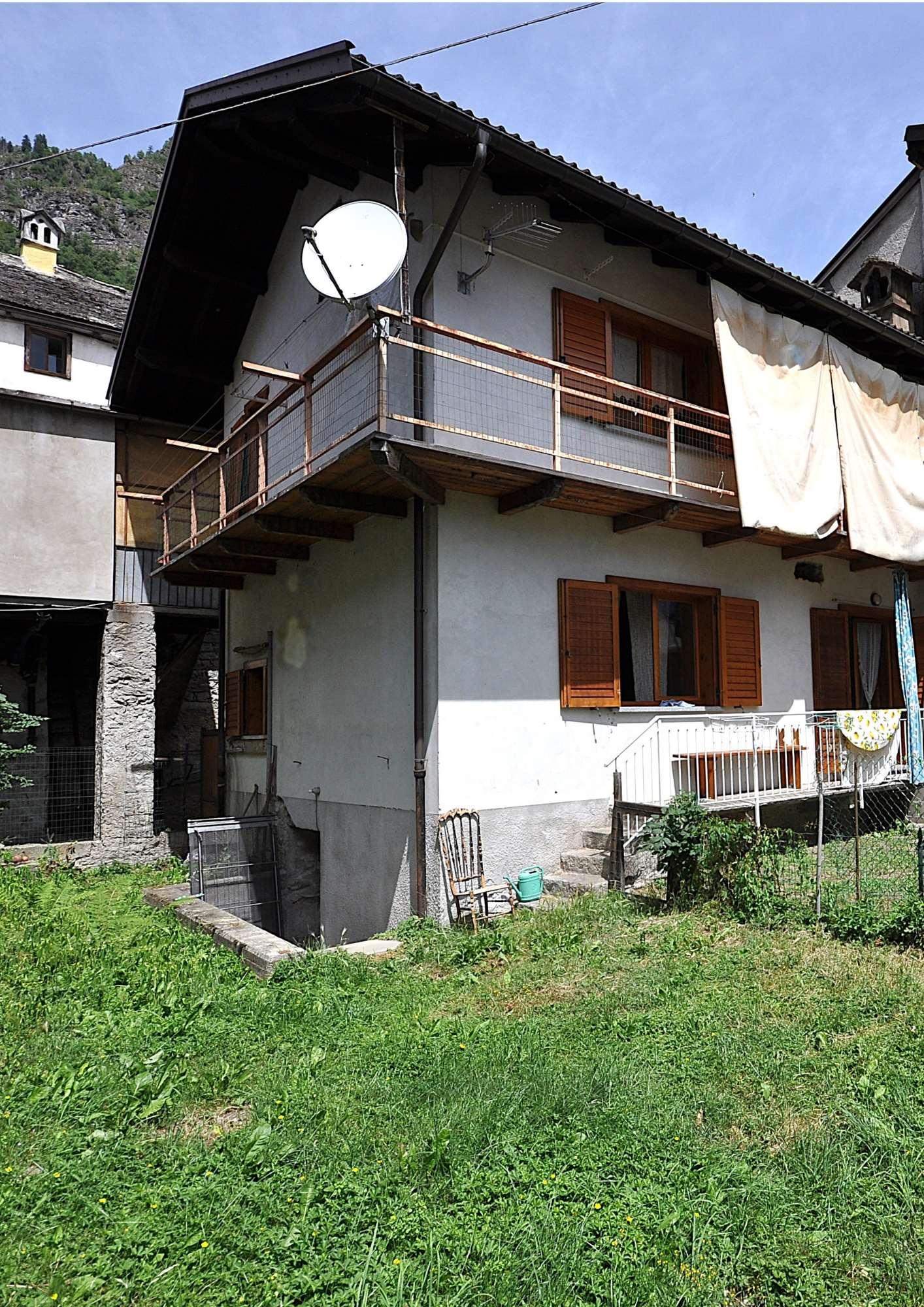 Appartamento in Via Colonasca 6, Antrona Schieranco