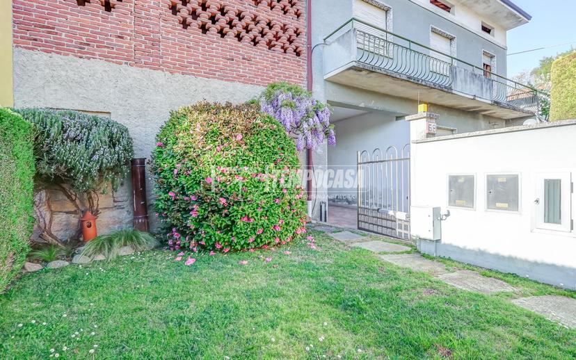 Casa indipendente in Via Coco Martinale, Borgomanero — foto 5 di 5