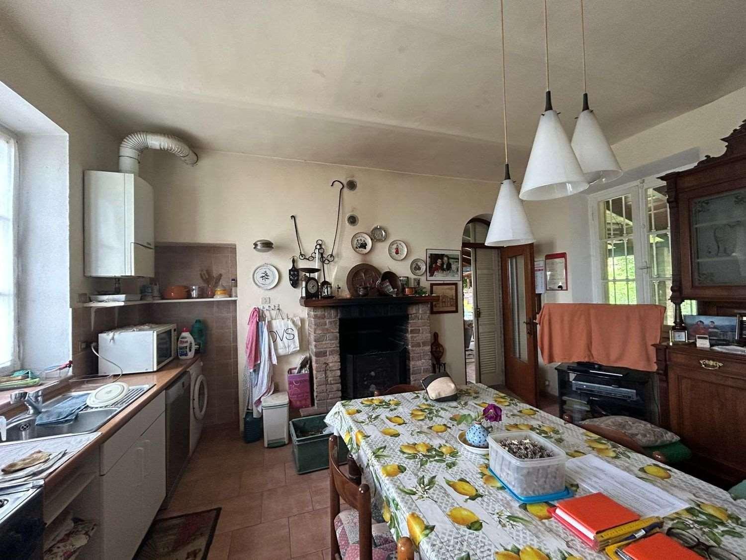 Casa indipendente, Monleale