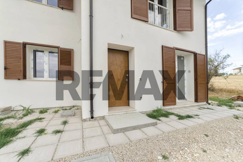 Casa indipendente, Penne — foto 4 di 5