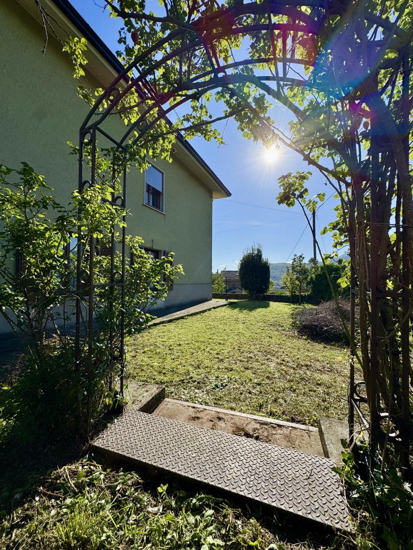 Villa in Via al Lago, 15, Varsi — foto 2 di 5