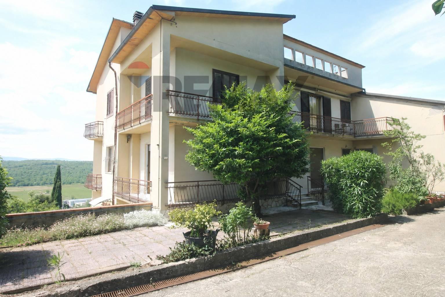 Quadrilocale in Via delle Mura Castellane 2, Laterina Pergine Valdarno