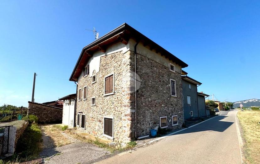 Casa indipendente in Via Montalto Gaium 76, Rivoli Veronese — foto 2 di 5