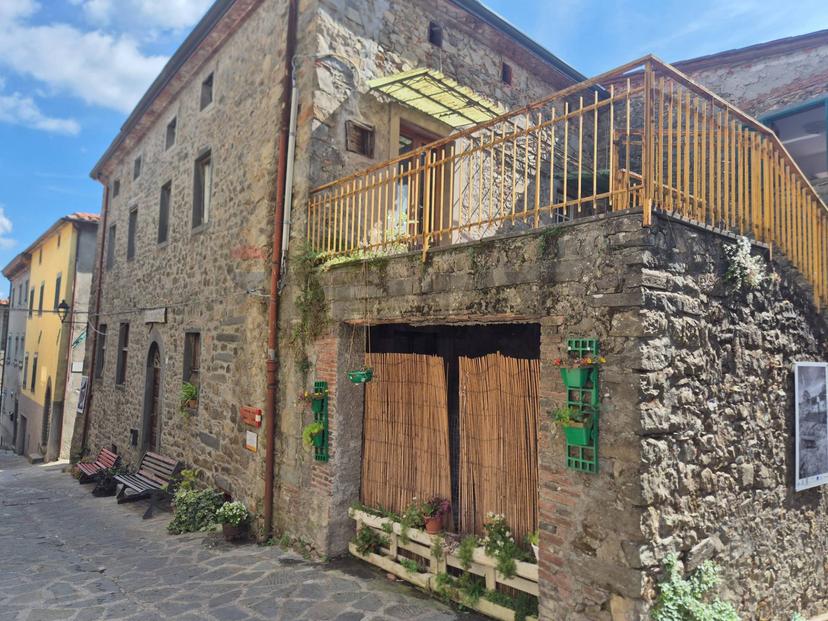 Casa indipendente, Villa Basilica — foto 5 di 5