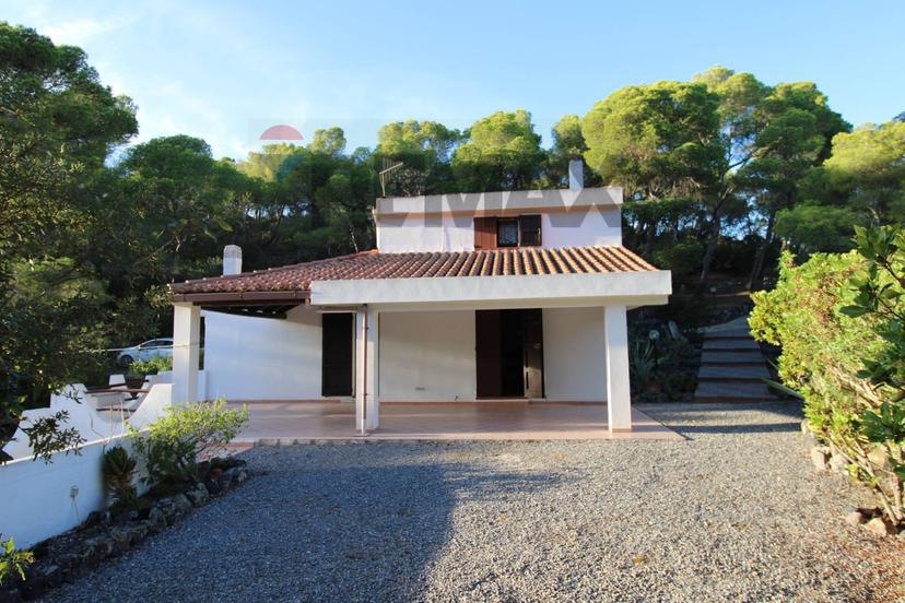 Villa in Località Bellavista Snc, Carloforte — foto 5 di 5