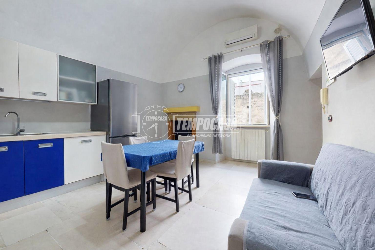 Casa indipendente in Via Mercadante, Casamassima