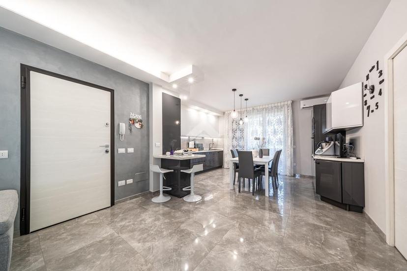 Quadrilocale in Via Cesare Battisti 2, Bibbiano — foto 3 di 5