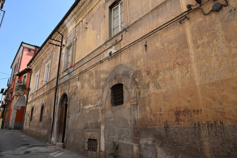 Casa indipendente, Sulmona — foto 2 di 5